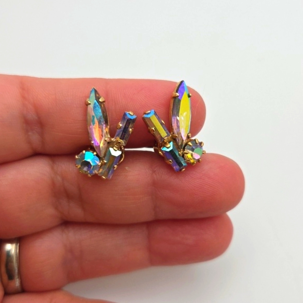 Vintage Juliana Style Aurora Borealis Rhinestone Clip-On Earrings
